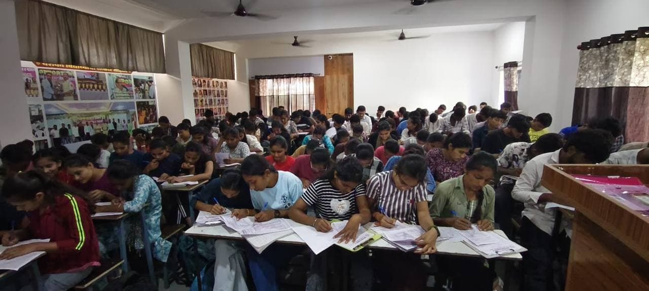 वर्गातील मार्गदर्शन सत्र